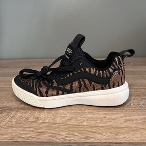 Vans UltraRange Sneakers Tiger Print Black Brown | Men’s 3.5 / Women’s 5
